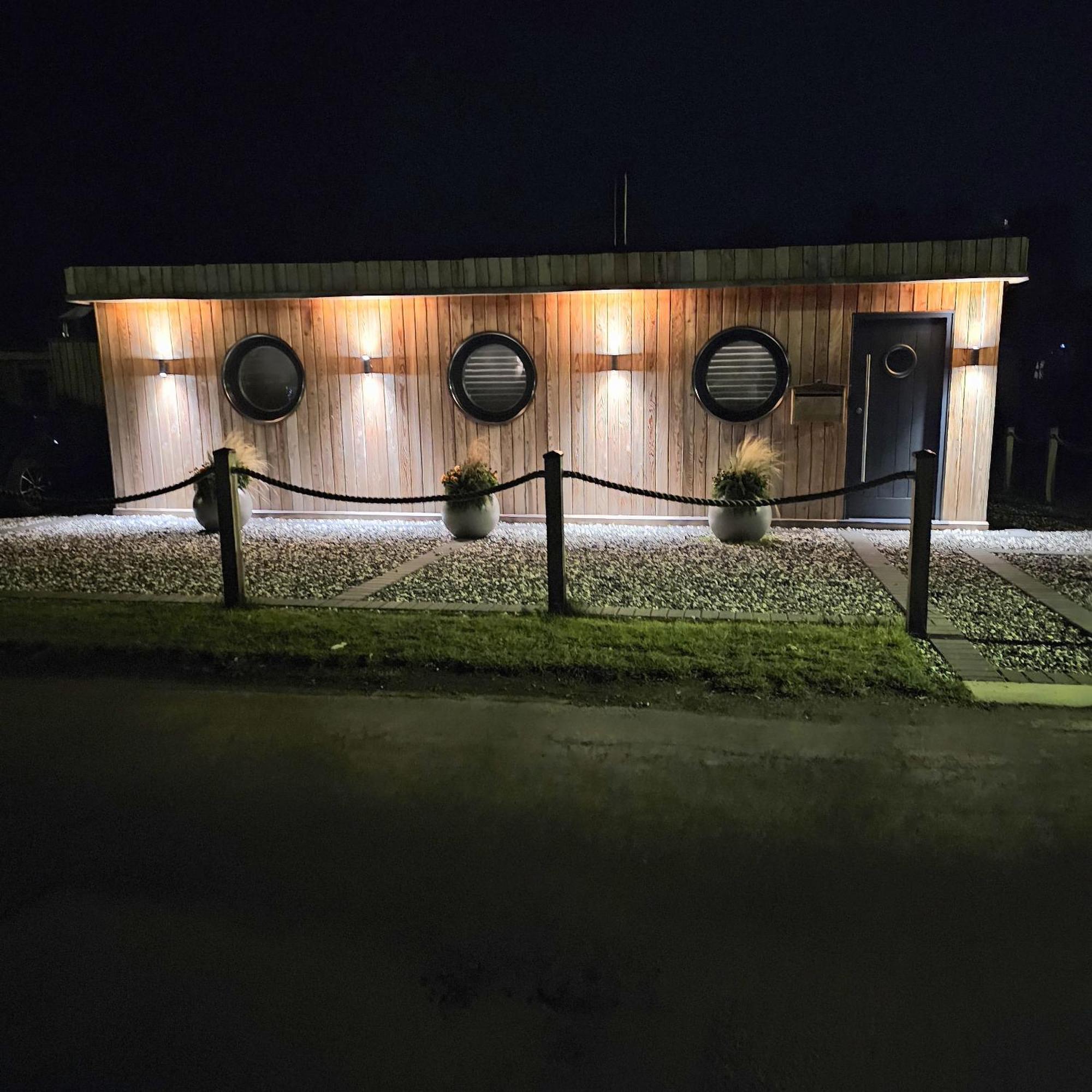 Humberston Boathouse Lodge & Hot Tub - Cleethorpes Beach Cabin Chalet Экстерьер фото